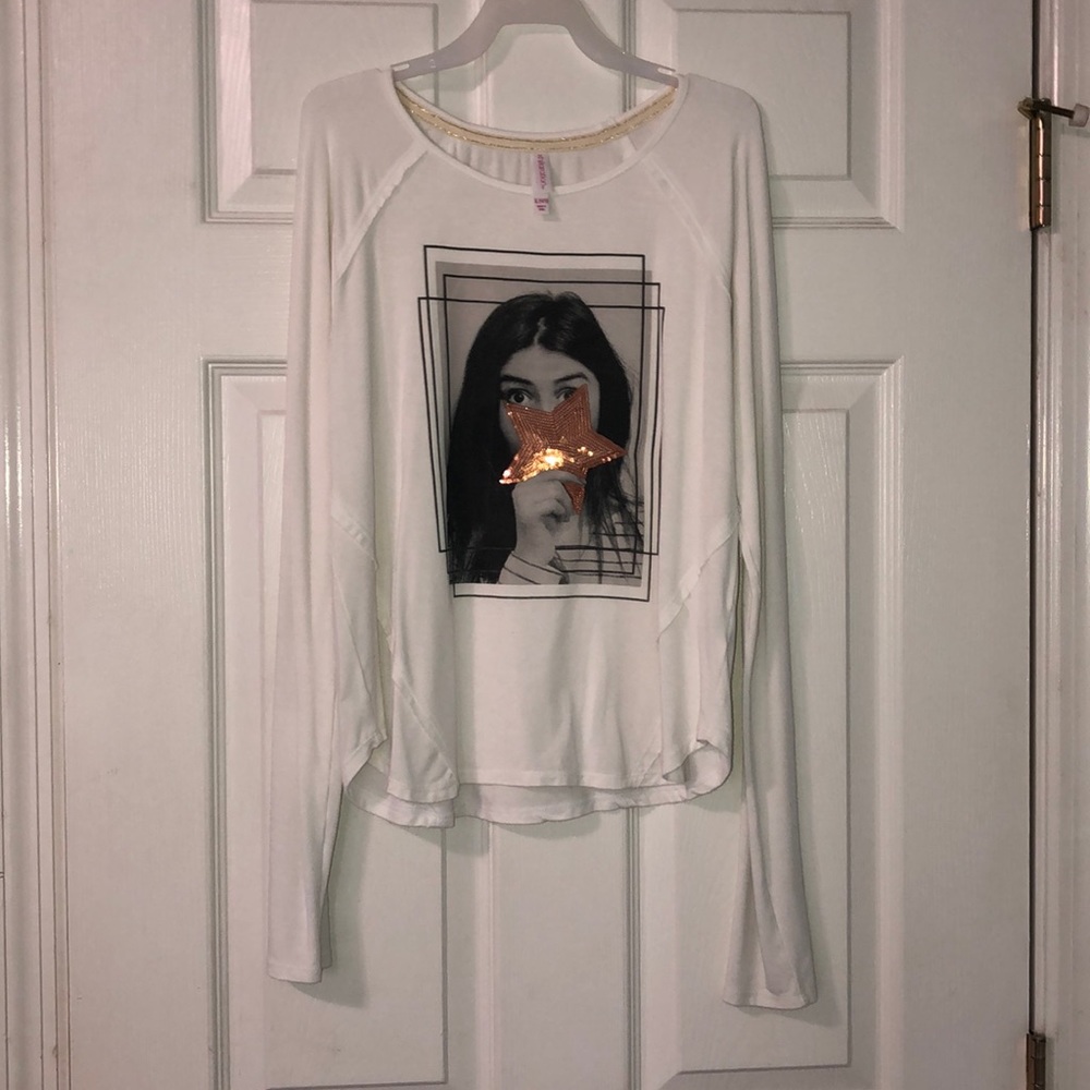Longsleeve shirts